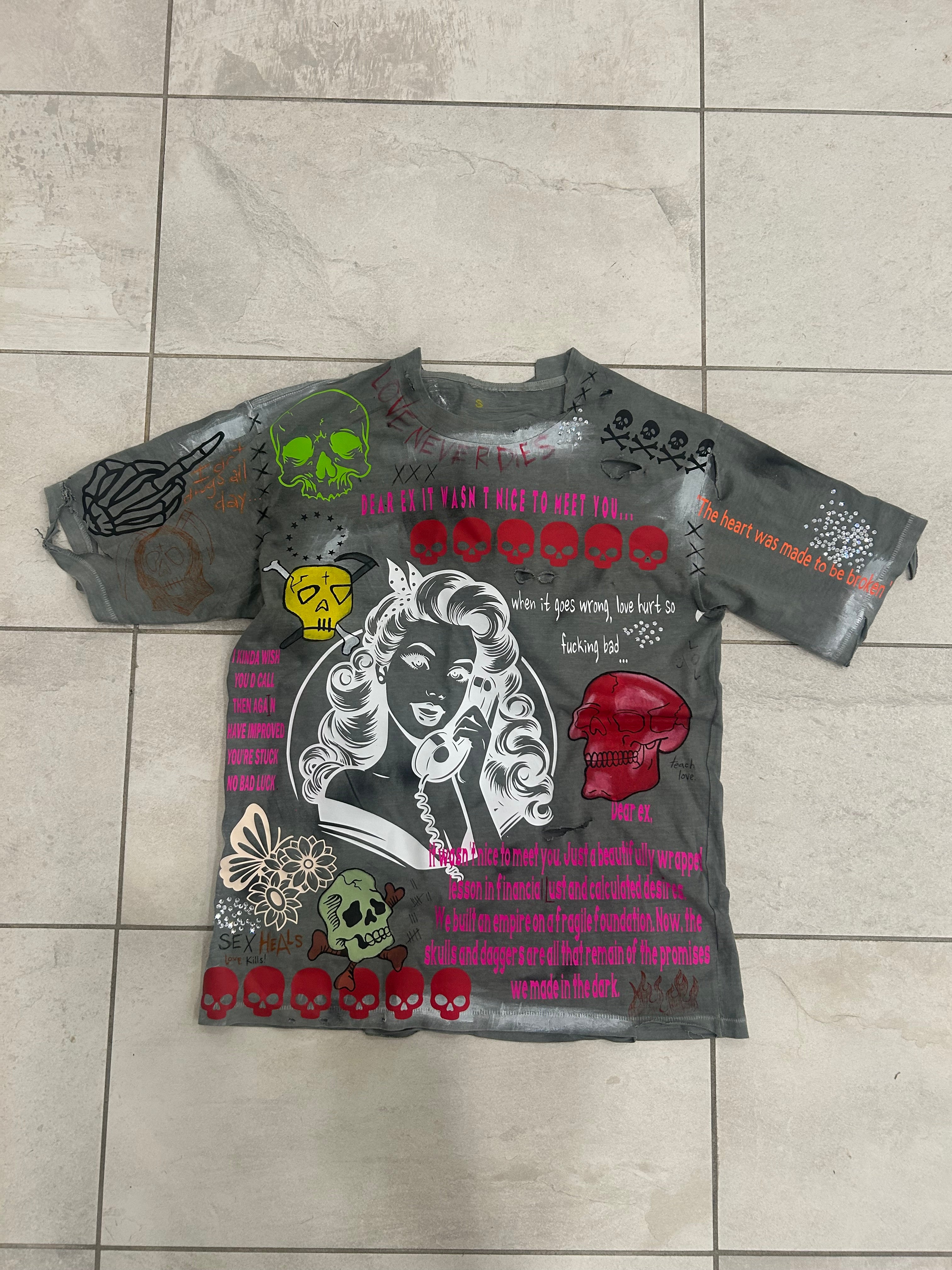 Sticky “Smile 4 Me” Tee