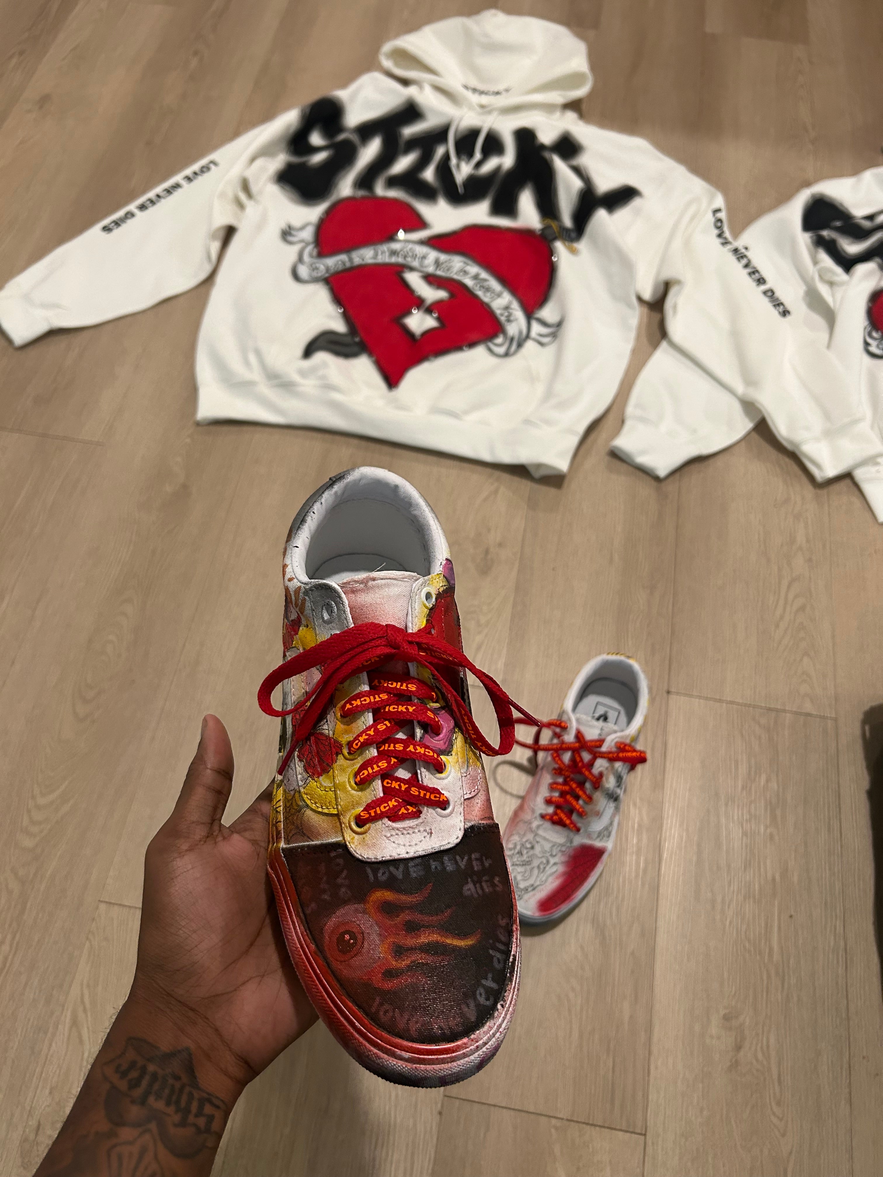 Sticky “LND-02” Vans